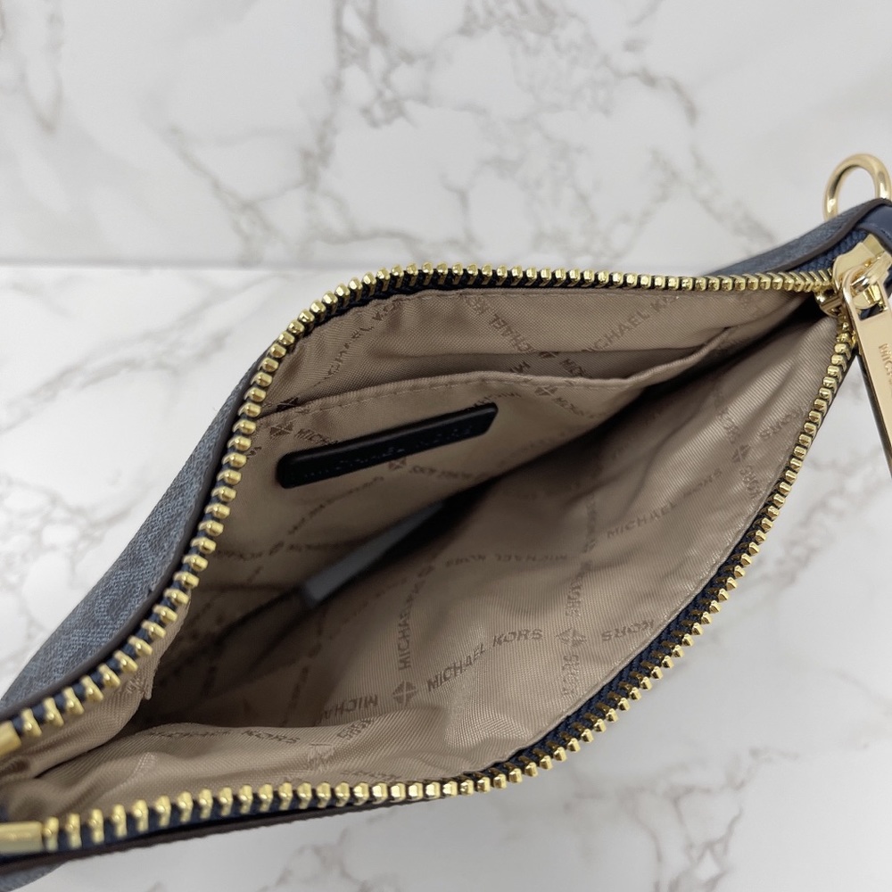 Michael Kors JSI MD Triple Pouch Crossbody - Picture 7 of 16